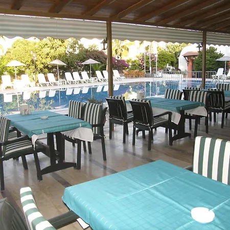 Hadi Apartment *